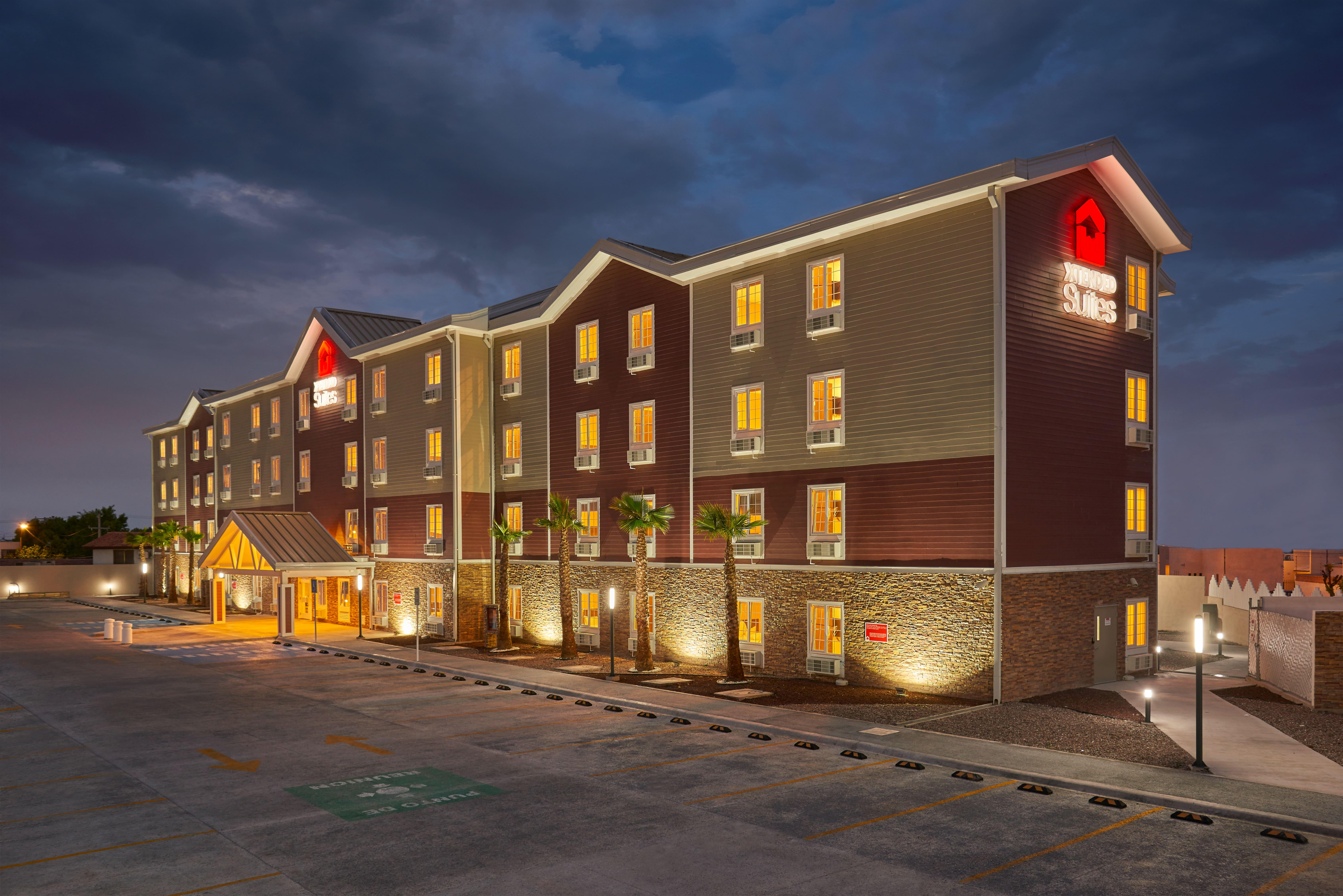 Extended Suites Chihuahua La Juventud Exterior photo