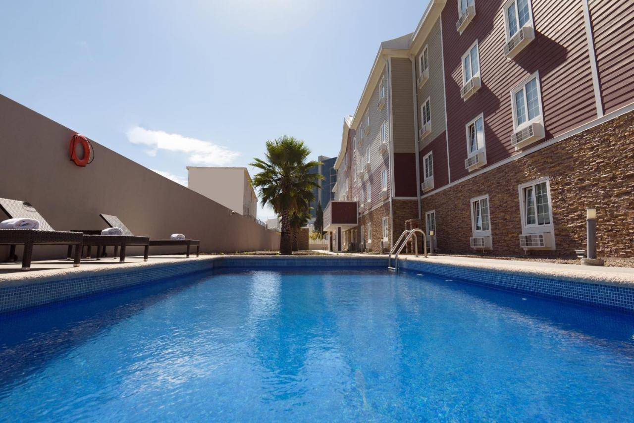 Extended Suites Chihuahua La Juventud Exterior photo