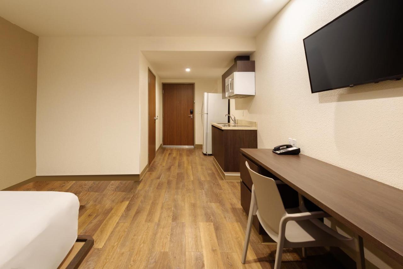 Extended Suites Chihuahua La Juventud Exterior photo